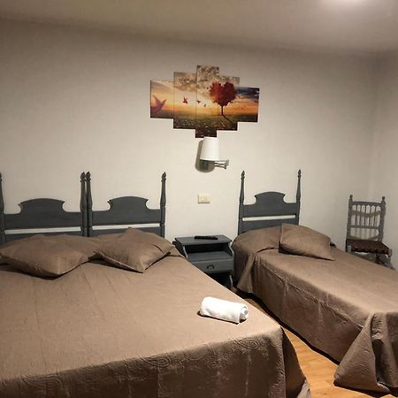 Hostal Di Verena Пучсерда Экстерьер фото