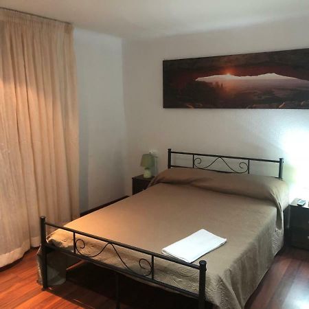 Hostal Di Verena Пучсерда Экстерьер фото