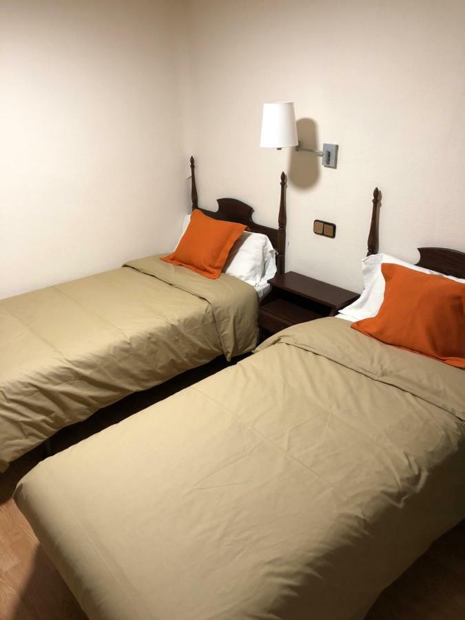 Hostal Di Verena Пучсерда Экстерьер фото